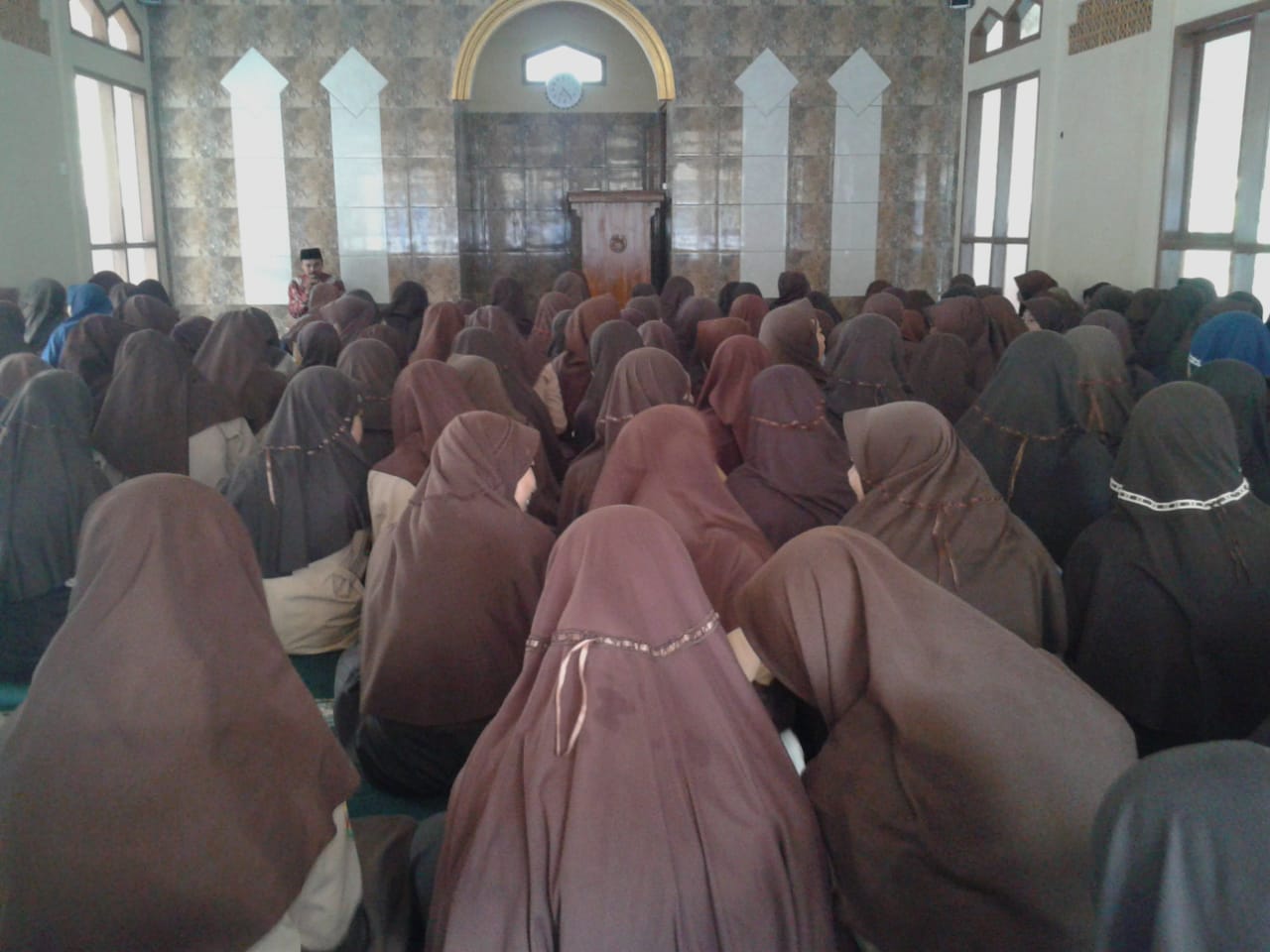 Bentuk Generasi Qur'ani, MTsN 11 Majalengka Gelar Kegiatan Qiro'ah Rutin